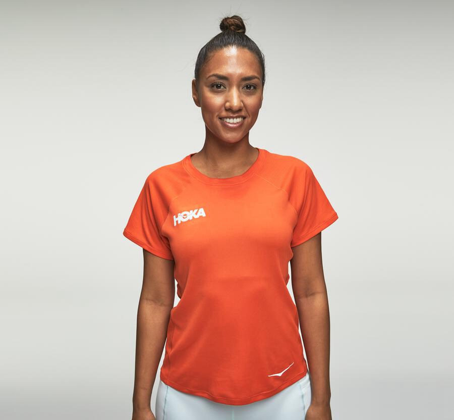 Hoka One One Top Dames - Performance Korte Mouw - Oranje - SE4068352